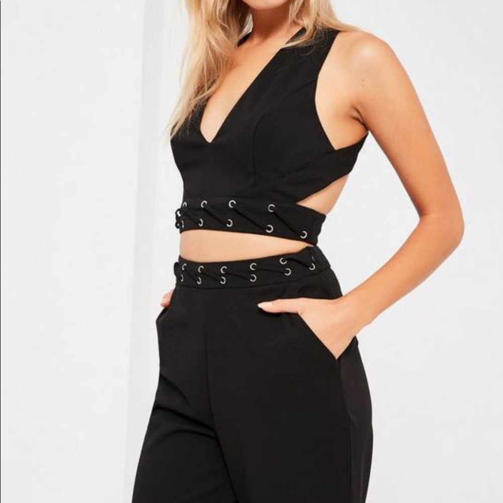Back co-ord set - Picture 2 of 3